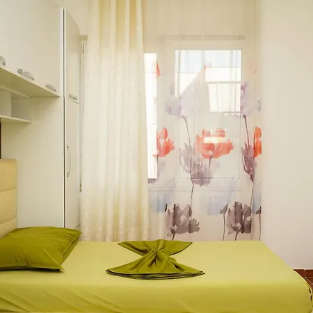 דירה Kapri Qerret (Tirana)